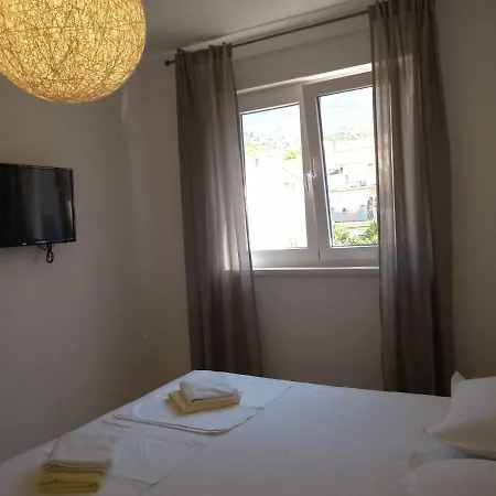 Apartamento Viskovic Makarska